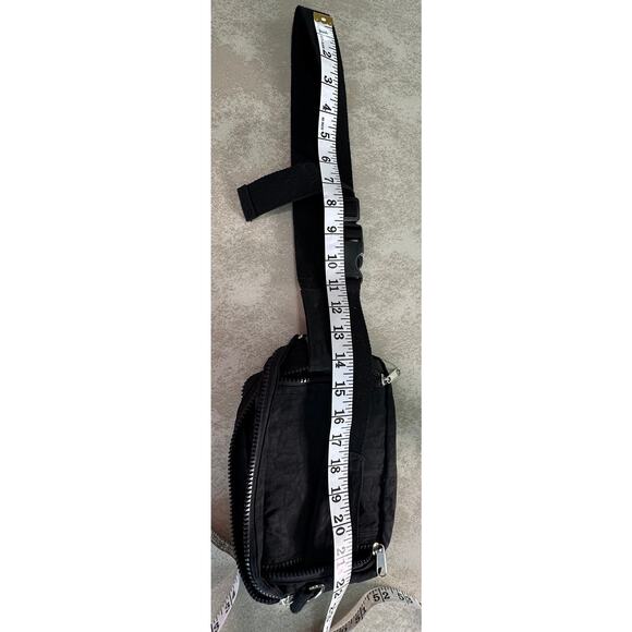 Walt Disney World Mickey Mouse Black Waist Crossbody Bag Adjustable Strap - Picture 4 of 14